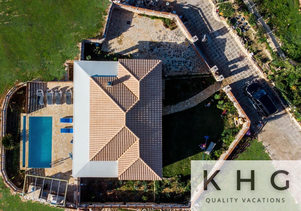 Leo'S Stone Made Villa! Karavados Exterior photo