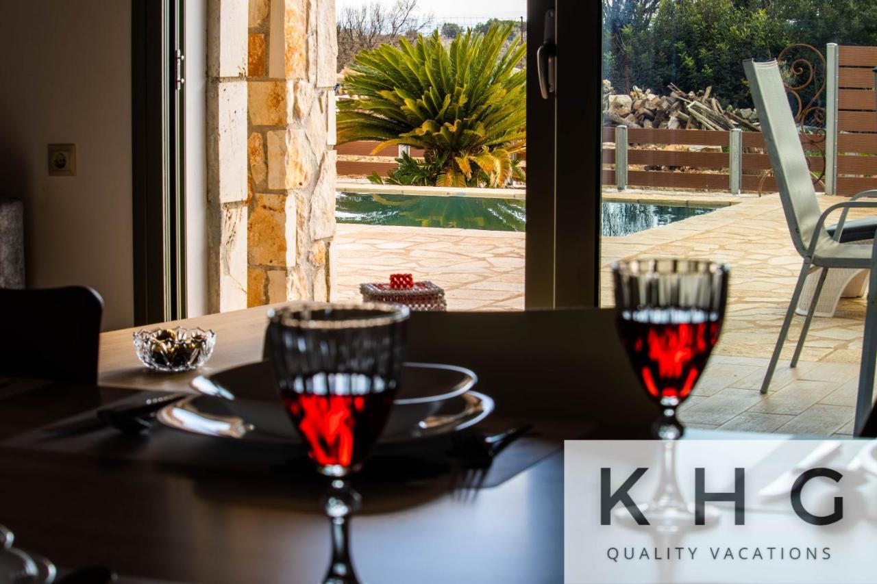 Leo'S Stone Made Villa! Karavados Exterior photo